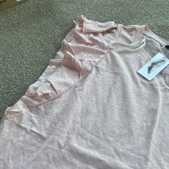 JESSICA SIMPSON TEES - Picture 3 of 5